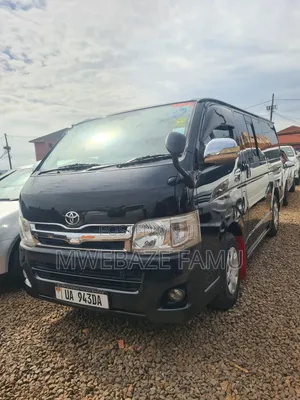Toyota Grand HiAce 2011 Black