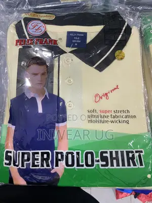 Cream Tshirts With Black Collars
