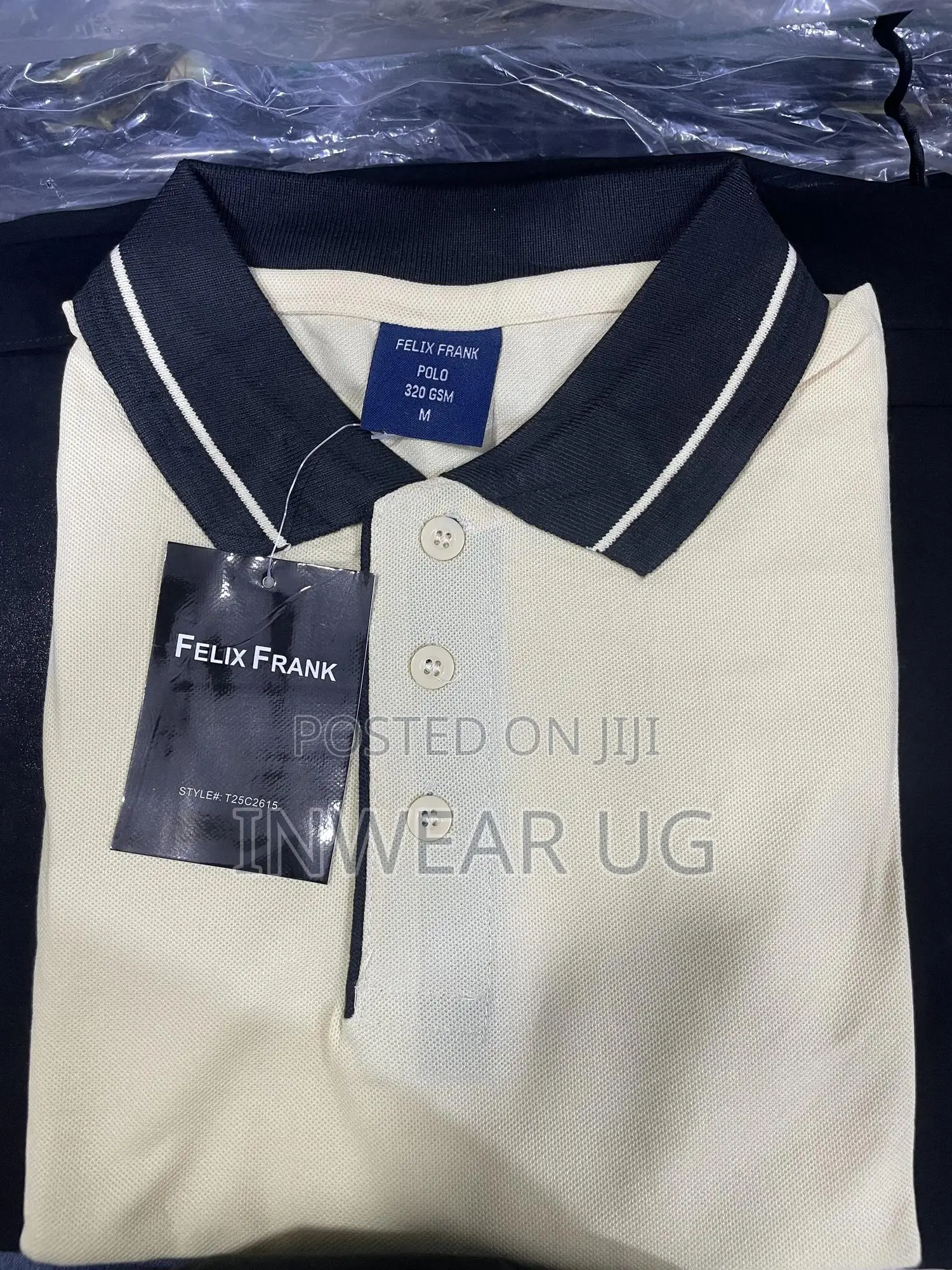 Cream Tshirts With Black Collars
