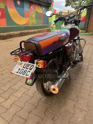 Bajaj Boxer 100 2021 Red