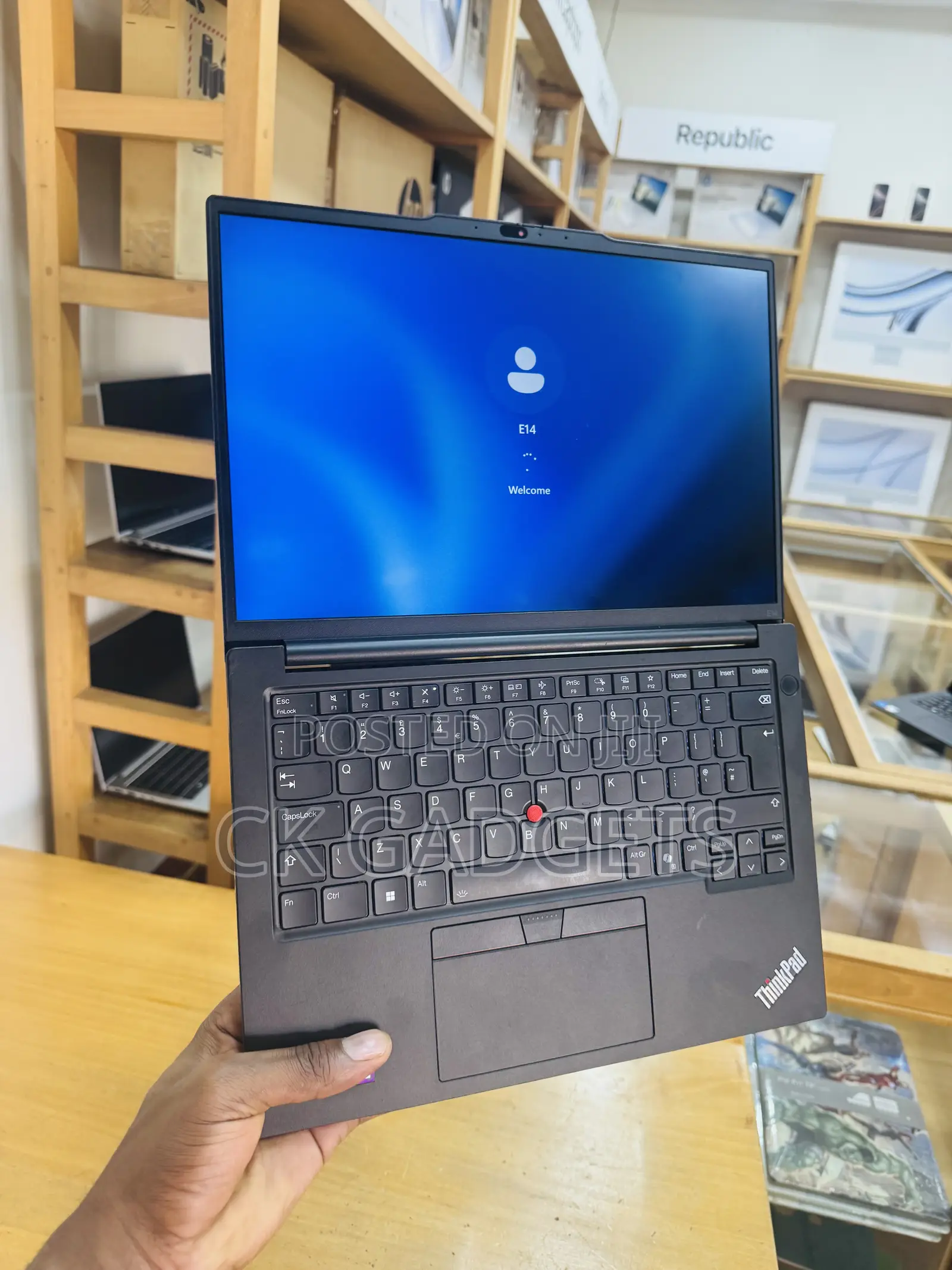 New Laptop Lenovo ThinkPad E14 Gen 6 8GB Intel Core Ultra 5 SSD 512GB