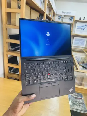 New Laptop Lenovo ThinkPad E14 Gen 6 8GB Intel Core Ultra 5 SSD 512GB