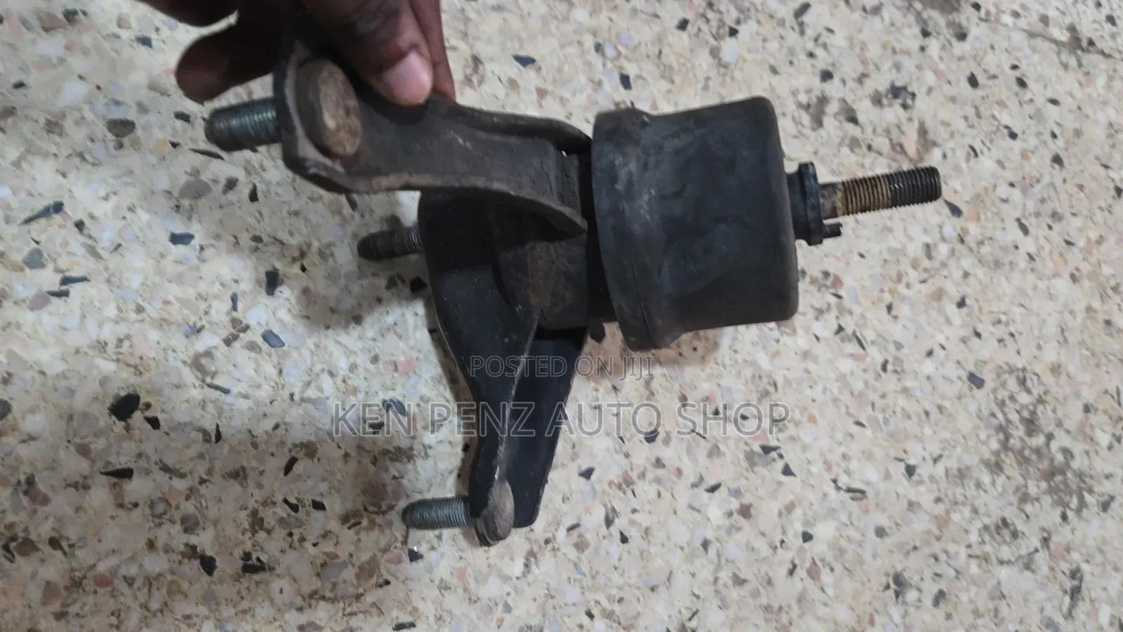 Harrier Kawundo 2006, and Highlander Engine Mounting