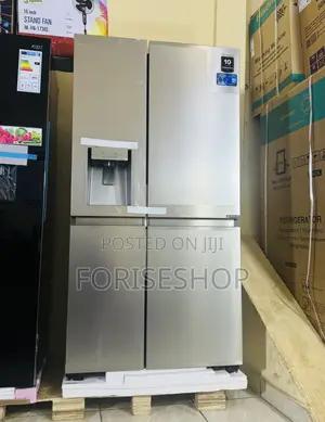 Hisense 720 Litre Side By Side Refrigerator Ice Maker And Wifi