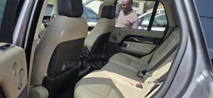 Land Rover Range Rover Evoque 2019 Gray