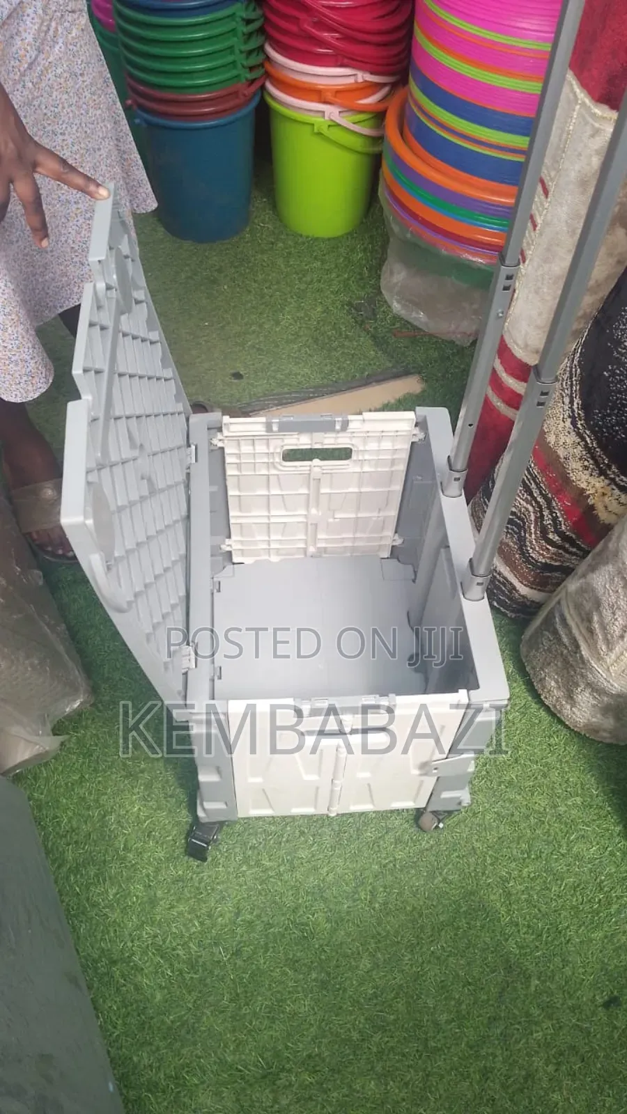 Collapsible Rolling Utility Cart With a Lid.