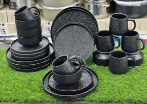 24-Piece Ceramic Dinner Set With a Rock-Glazed