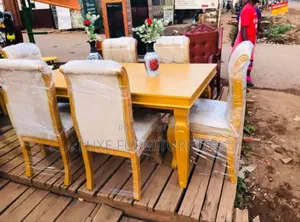 6seater Dinning Table/Modern Design