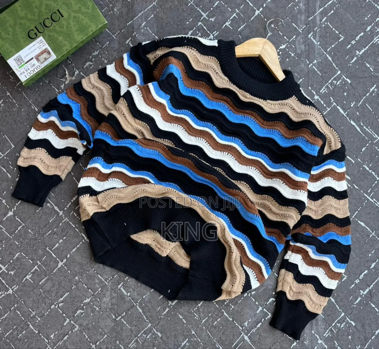 Multicolor Zigzag Print Sweater