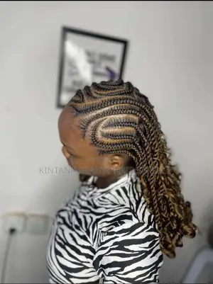 Braid Hair Stylist