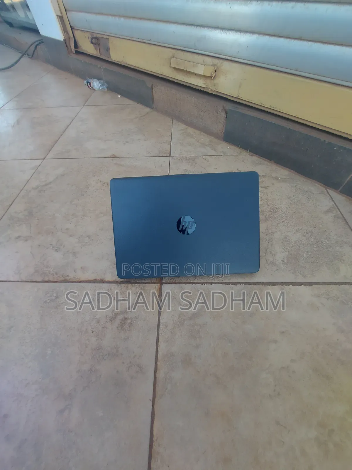 Laptop HP 240 G8 4GB Intel Core I5 HDD+SSD 750GB