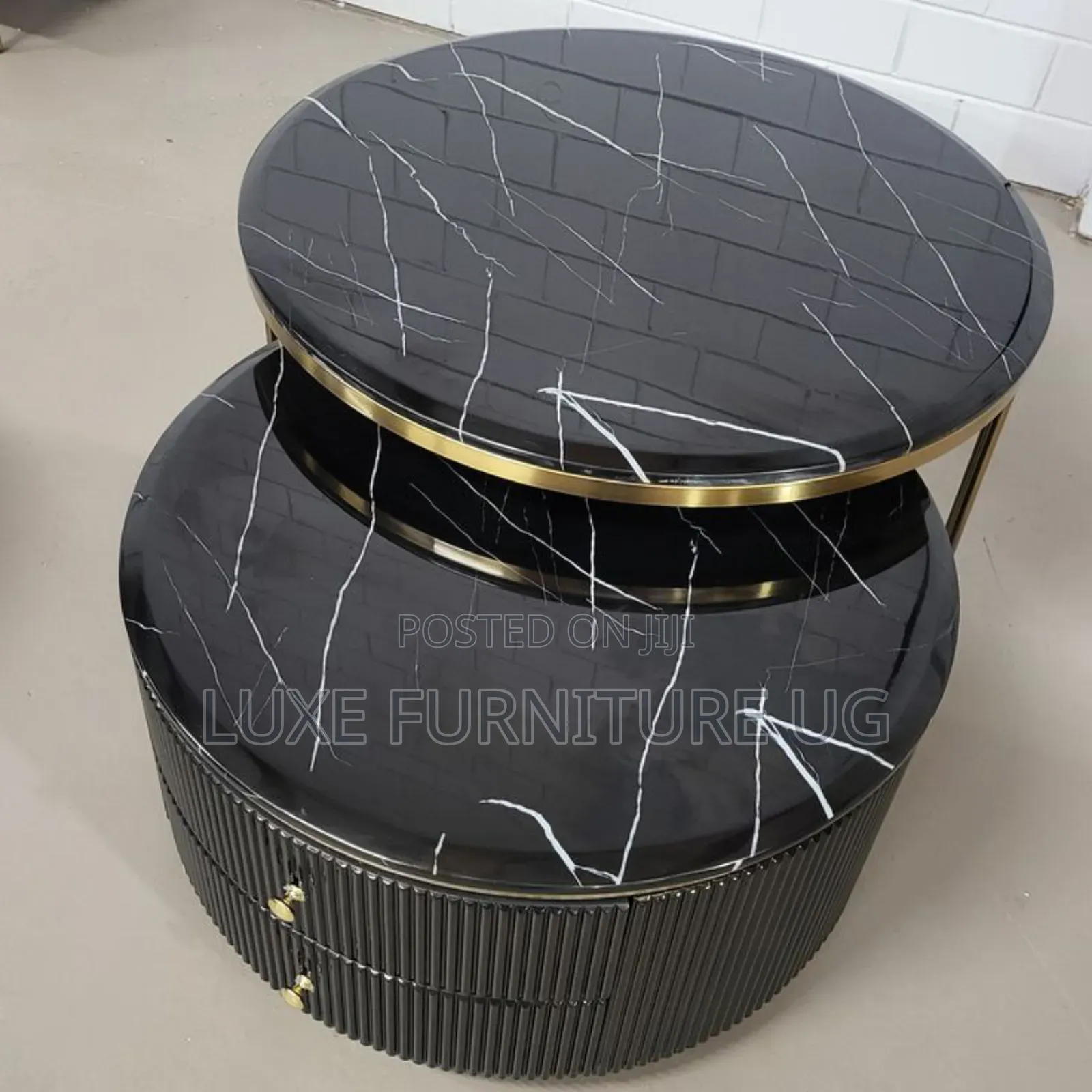 Round Marble Tables