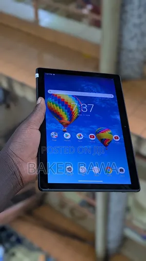 Lenovo Tab M10 32 GB Black