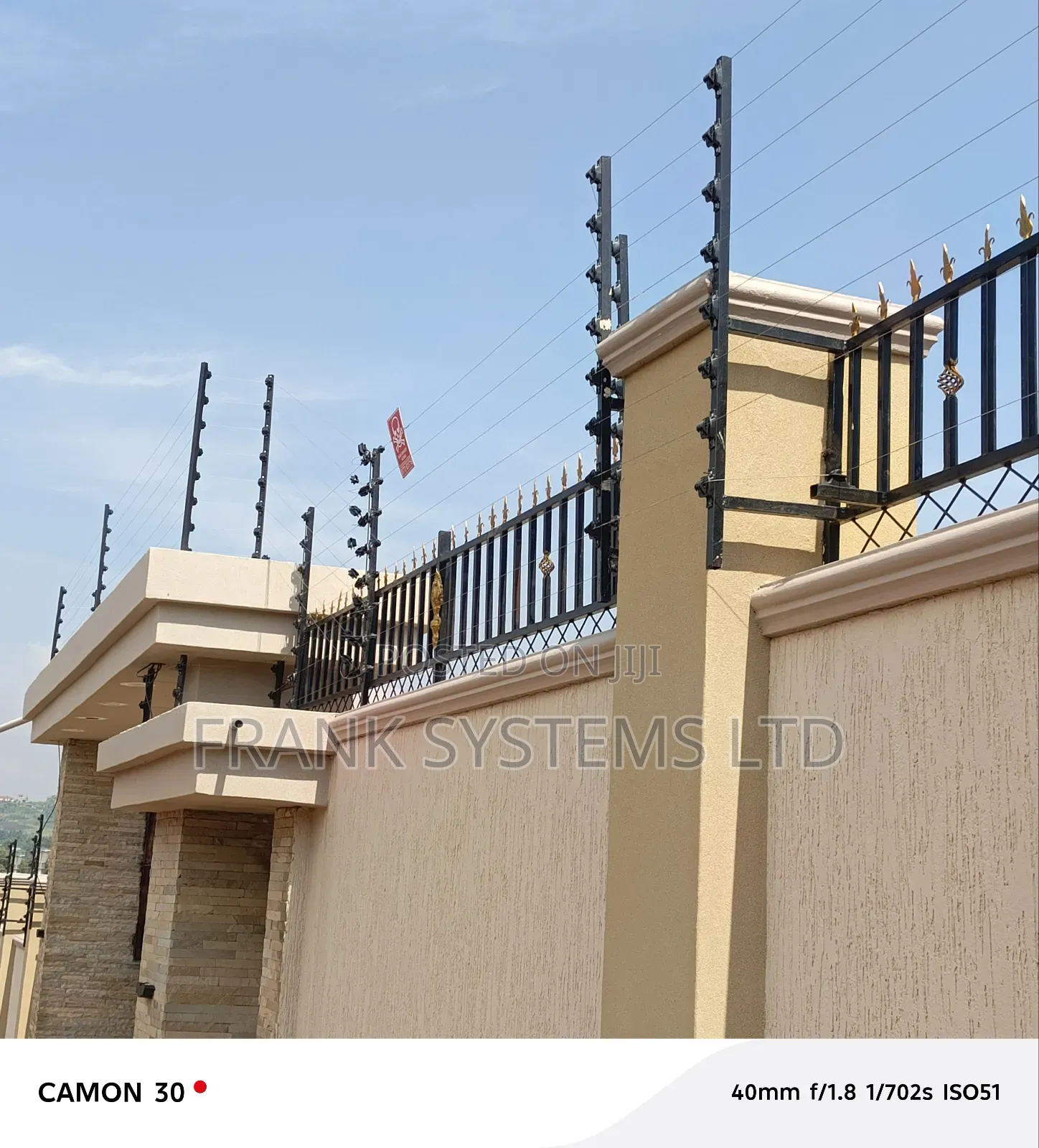 Electric Fence On Modern Houses