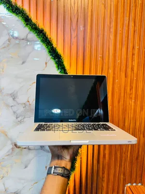 Laptop Apple MacBook Pro 8GB Intel Core I5 SSD 256GB