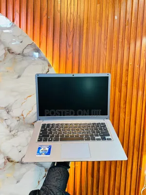 Laptop HP 14S 6GB Intel Celeron SSD 128GB