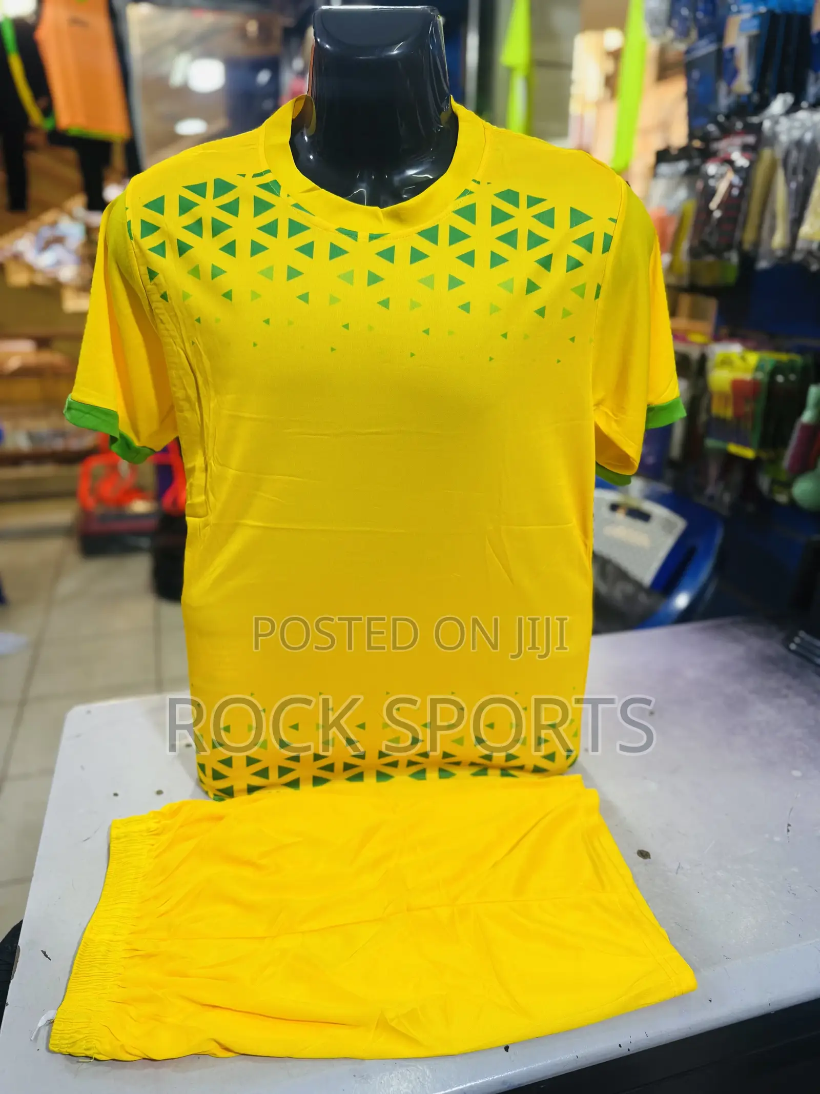 Latest Design Football Uniform