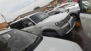 Landcruiser Prado Tx for Hire