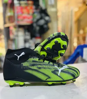 Puma Football Shoes (Multicolor)