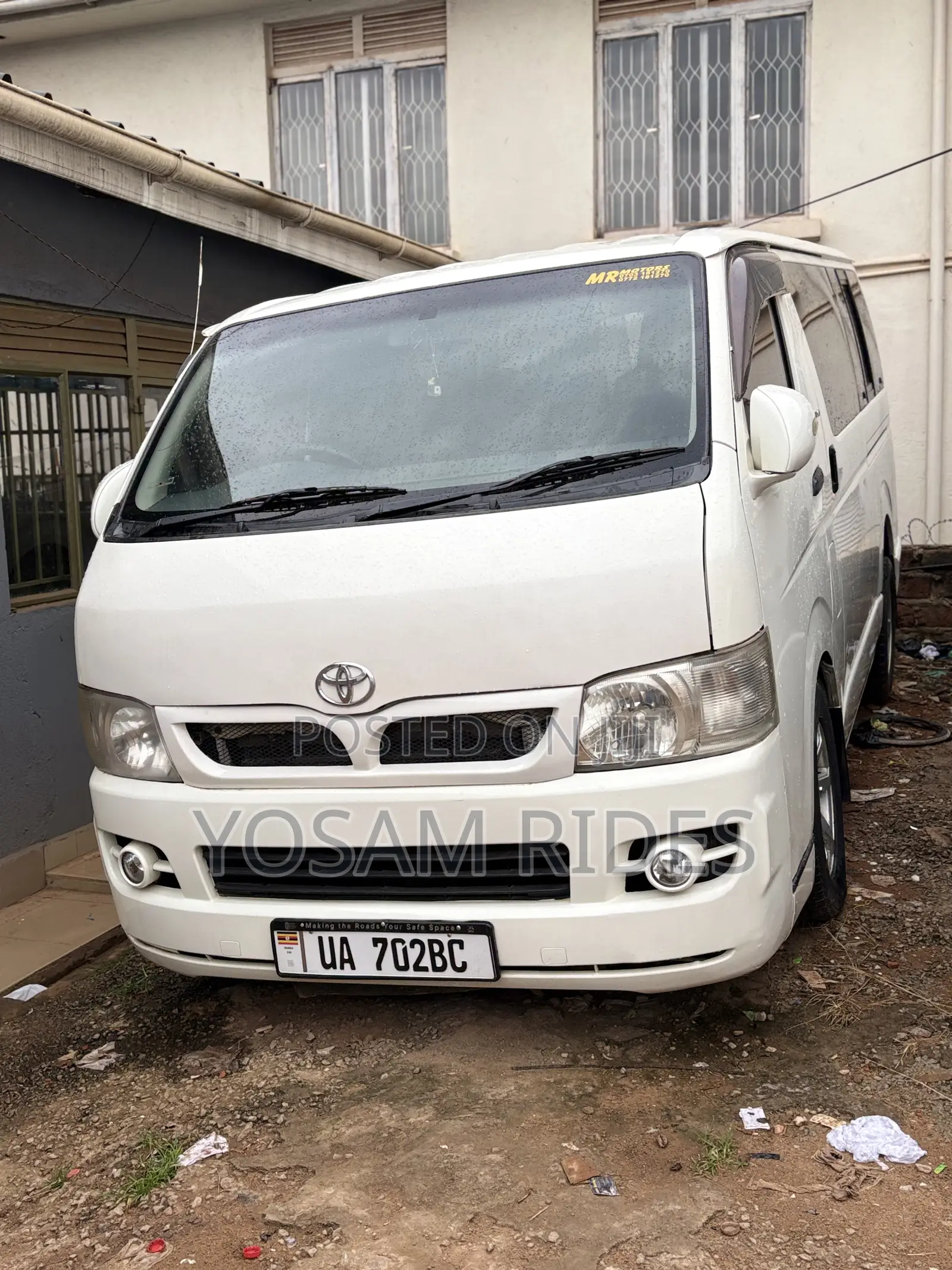 Toyota HiAce 2012 White