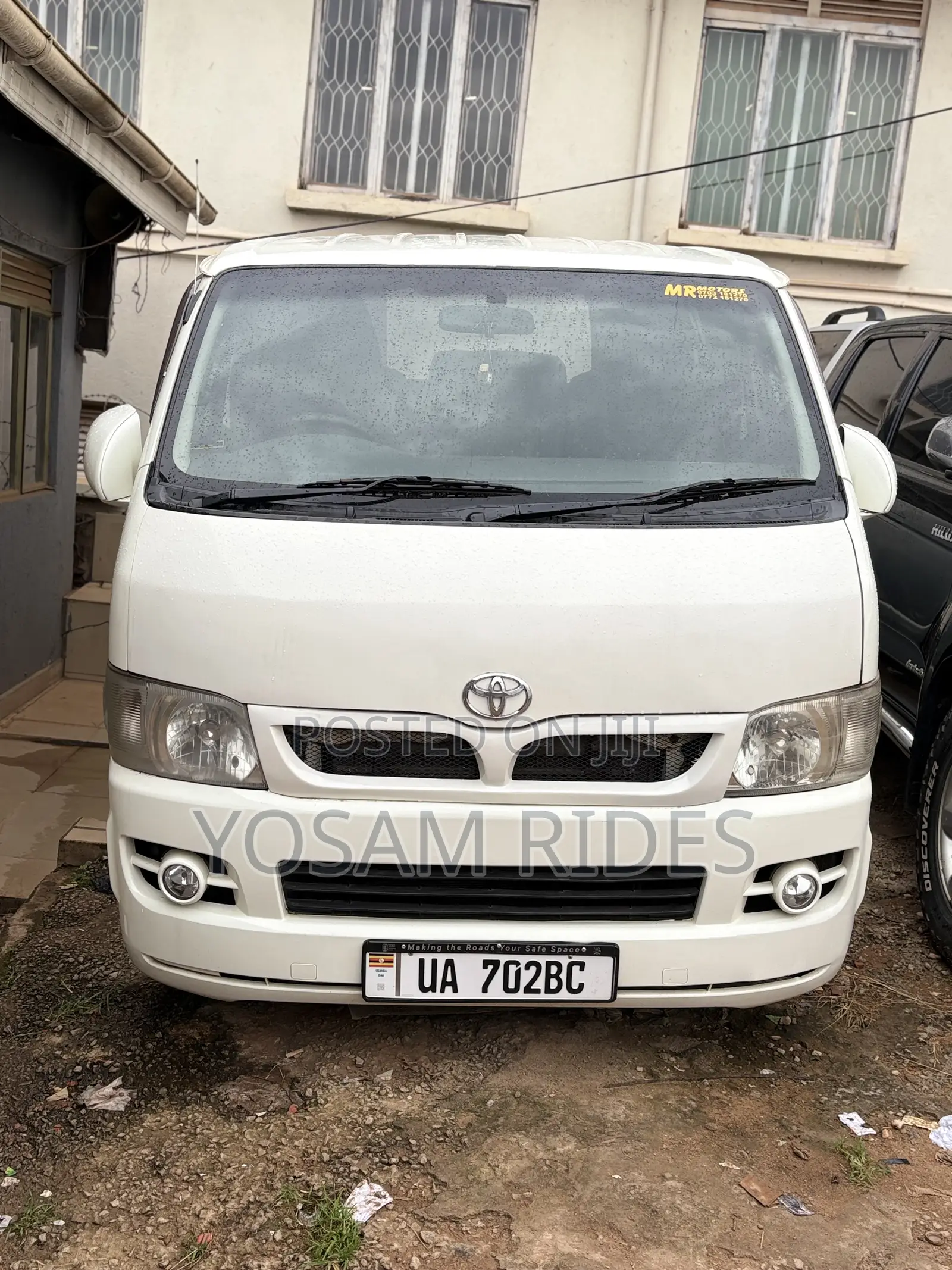Toyota HiAce 2012 White
