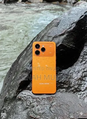 New Tecno Spark 40 256 GB Orange
