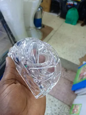 Glass Tissue Holder. Transparent