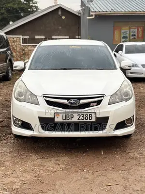 Subaru Outback 2.5 2009 White