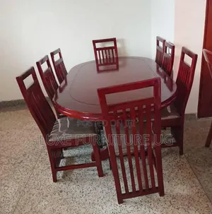 8seater Dinning Table/Hardwood