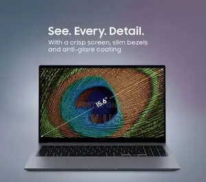 New Laptop Samsung Galaxy Book4 8GB Intel Core i7 SSD 512GB
