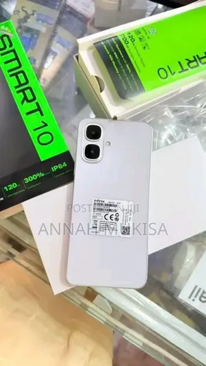 New Infinix Smart 10 128 GB White