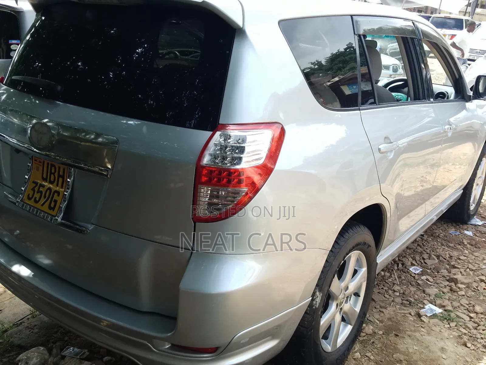 Toyota Vanguard 2007 Silver