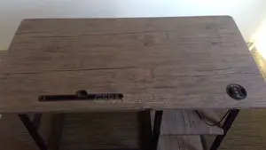 Smart Computer Table With 2.0 Usb Hubs, Aluminium Frame