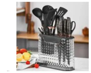 Stylish 16 Piece Kitchen Utensil and Knife Set in Diamond