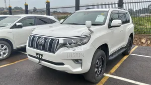Toyota Land Cruiser Prado 2.7 2018 White