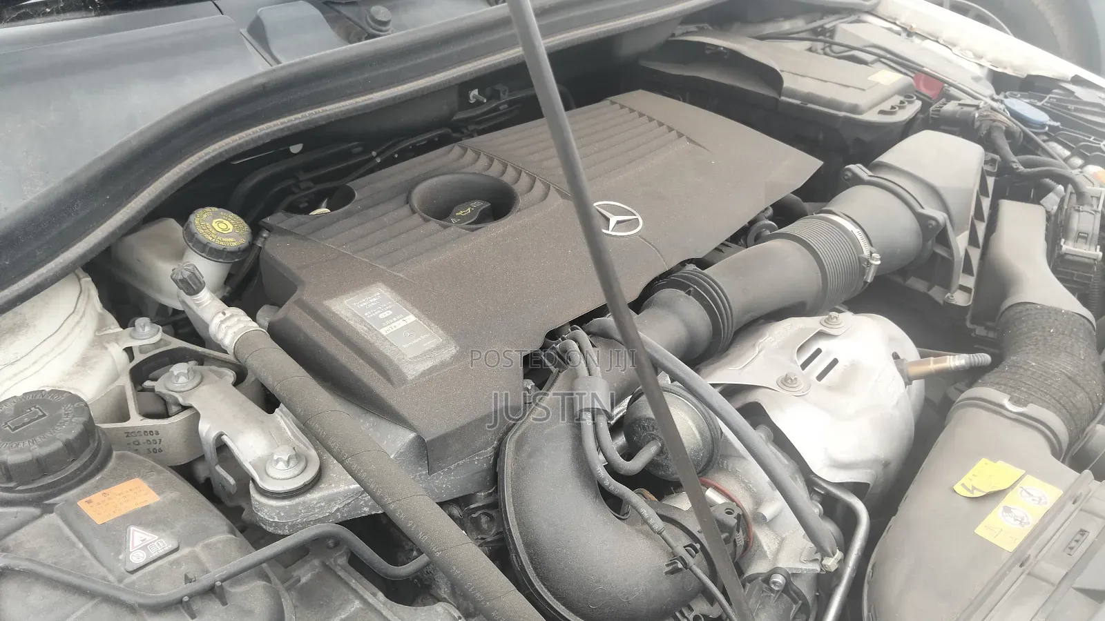 Mercedes-Benz B-Class B180 Petrol 2013 White