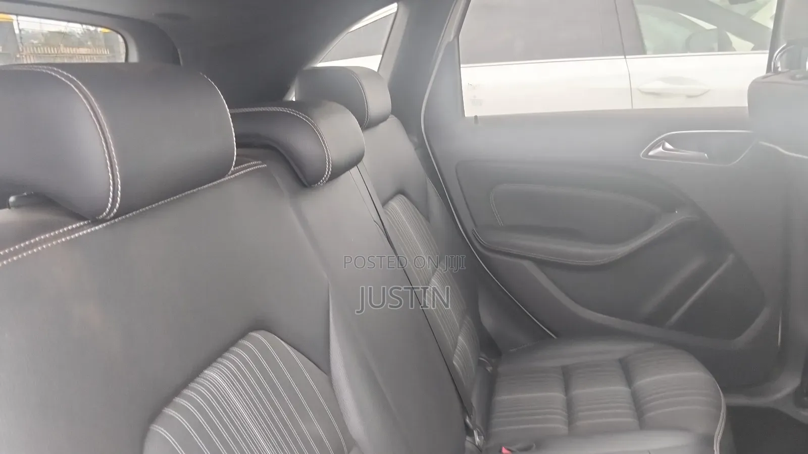 Mercedes-Benz B-Class B180 Petrol 2013 White