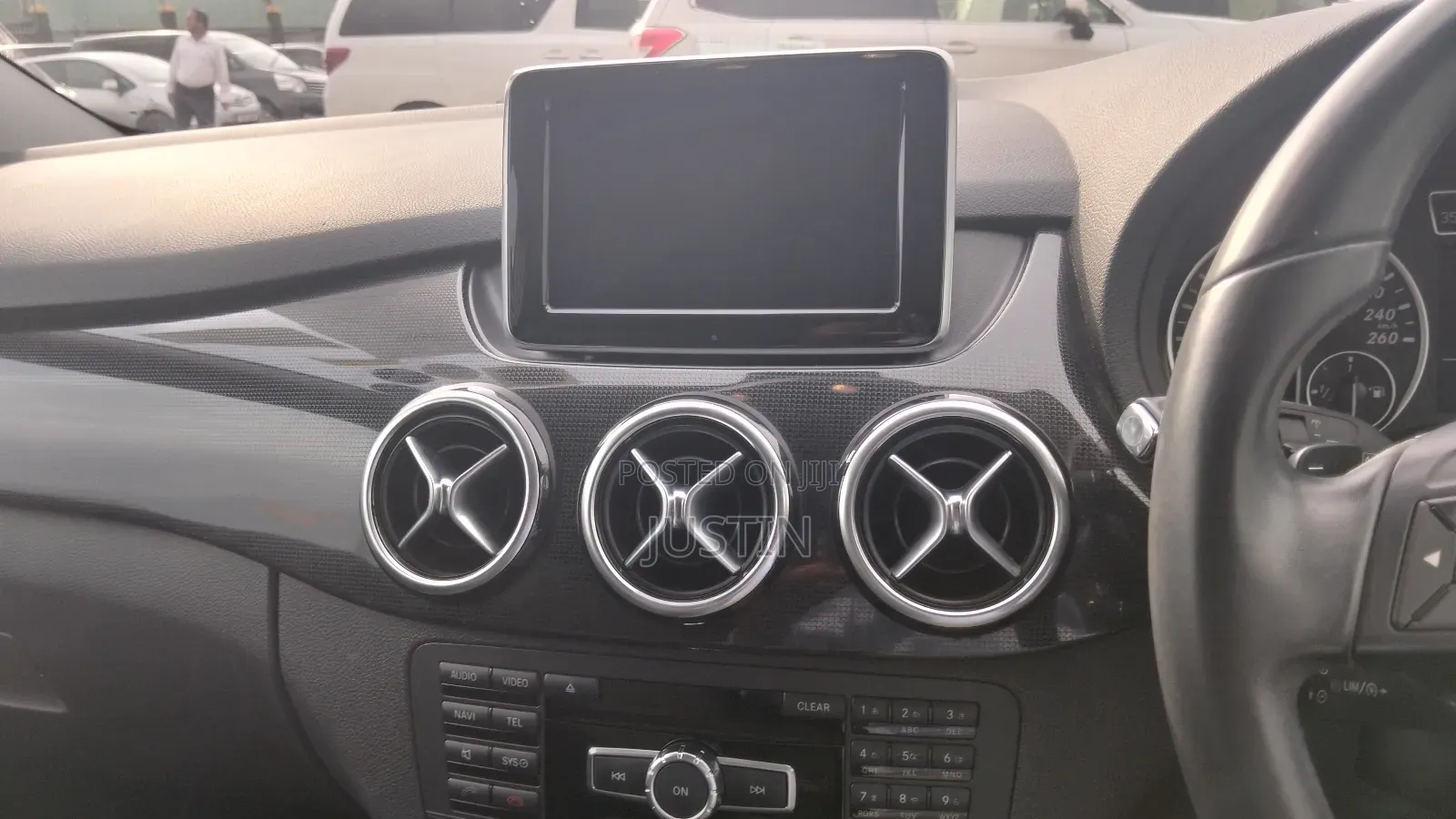 Mercedes-Benz B-Class B180 Petrol 2013 White