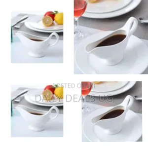 6-Piece Set of Classic White Ceramic Gravy Boats - Multicolor, 100ml