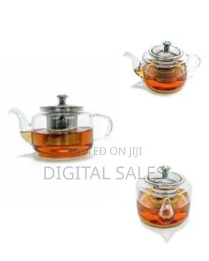 600ml High Borosilicate Glass Teapot With a Stainless Steel Infuser