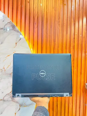 Laptop Dell Latitude 14 5480 8GB Intel Core I7 SSD 256GB