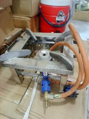 Commercial Stainless Steel Single-Burner Gas Stove.