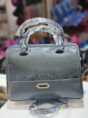 Ladies Classic Handbag