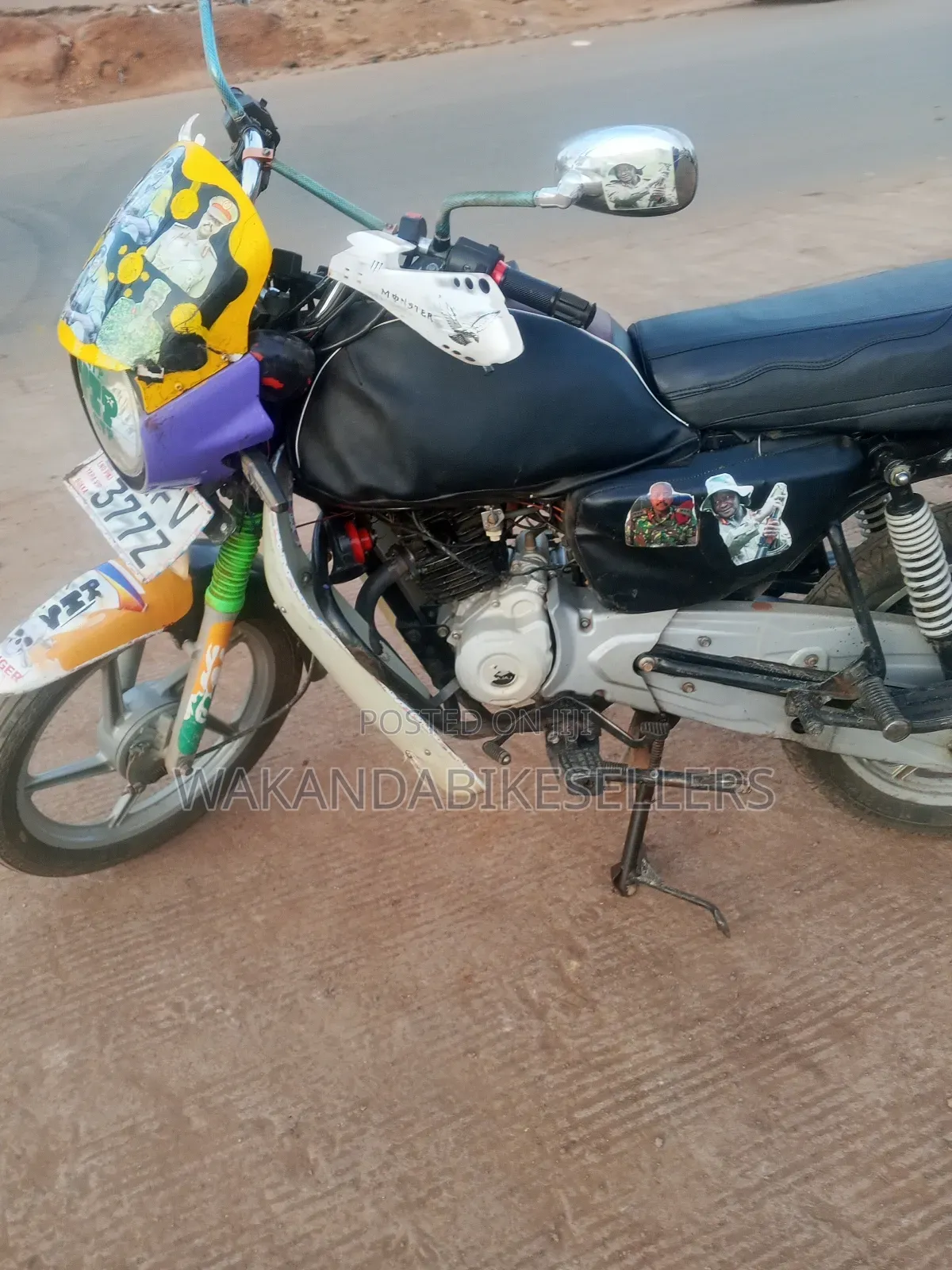 Bajaj Boxer 125 2023 Red