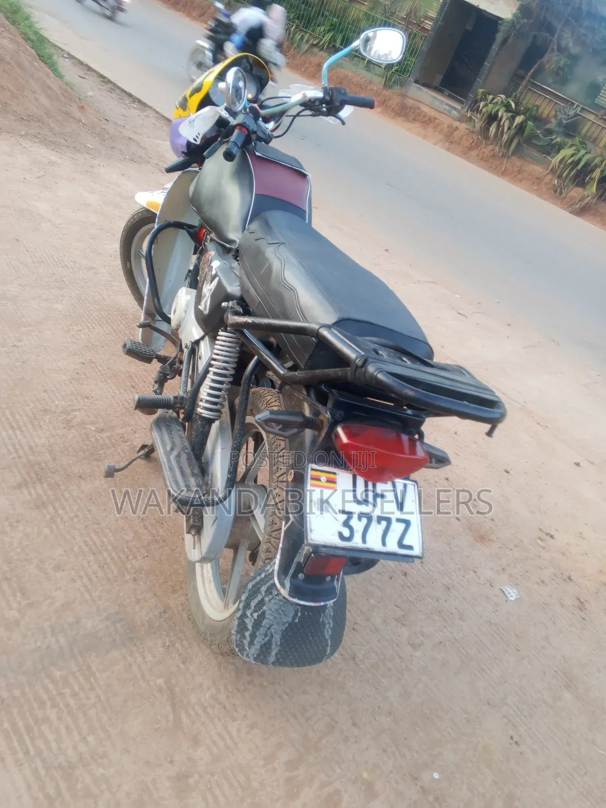 Bajaj Boxer 125 2023 Red