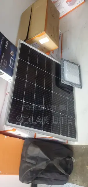 T-8300 Solar Flood Light.