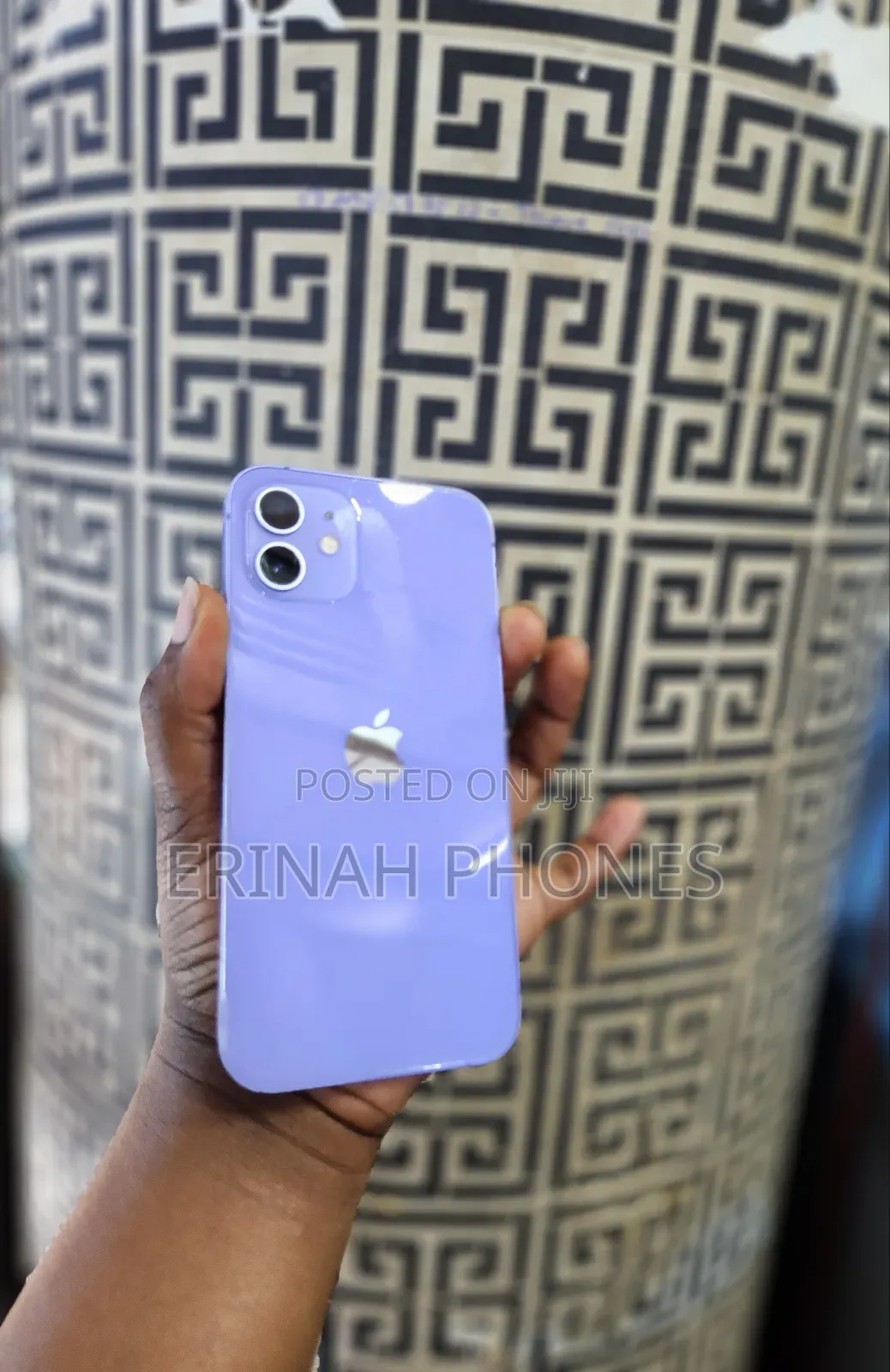 Apple iPhone 12 64 GB Purple