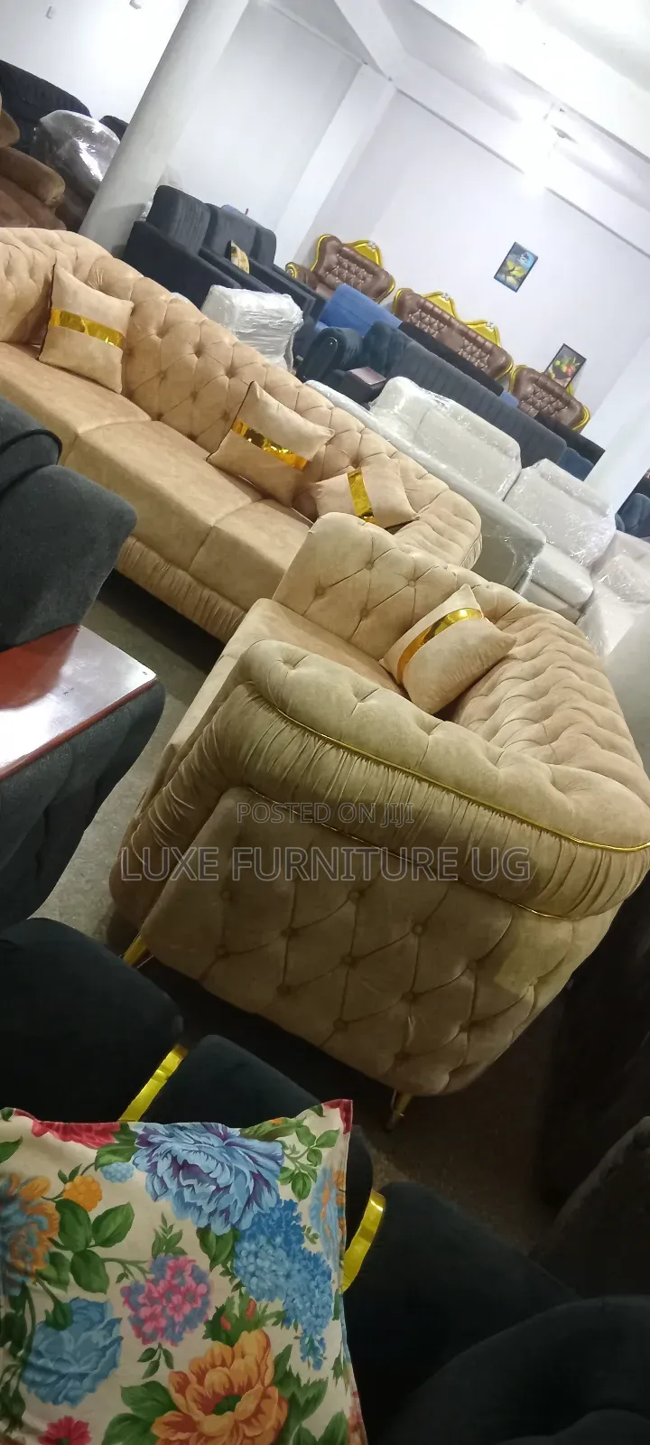 7seater Executive Sofa/Cream