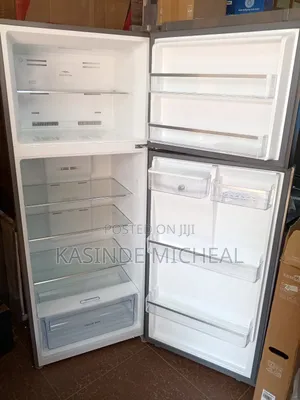 SPJ 599litres Refrigerator