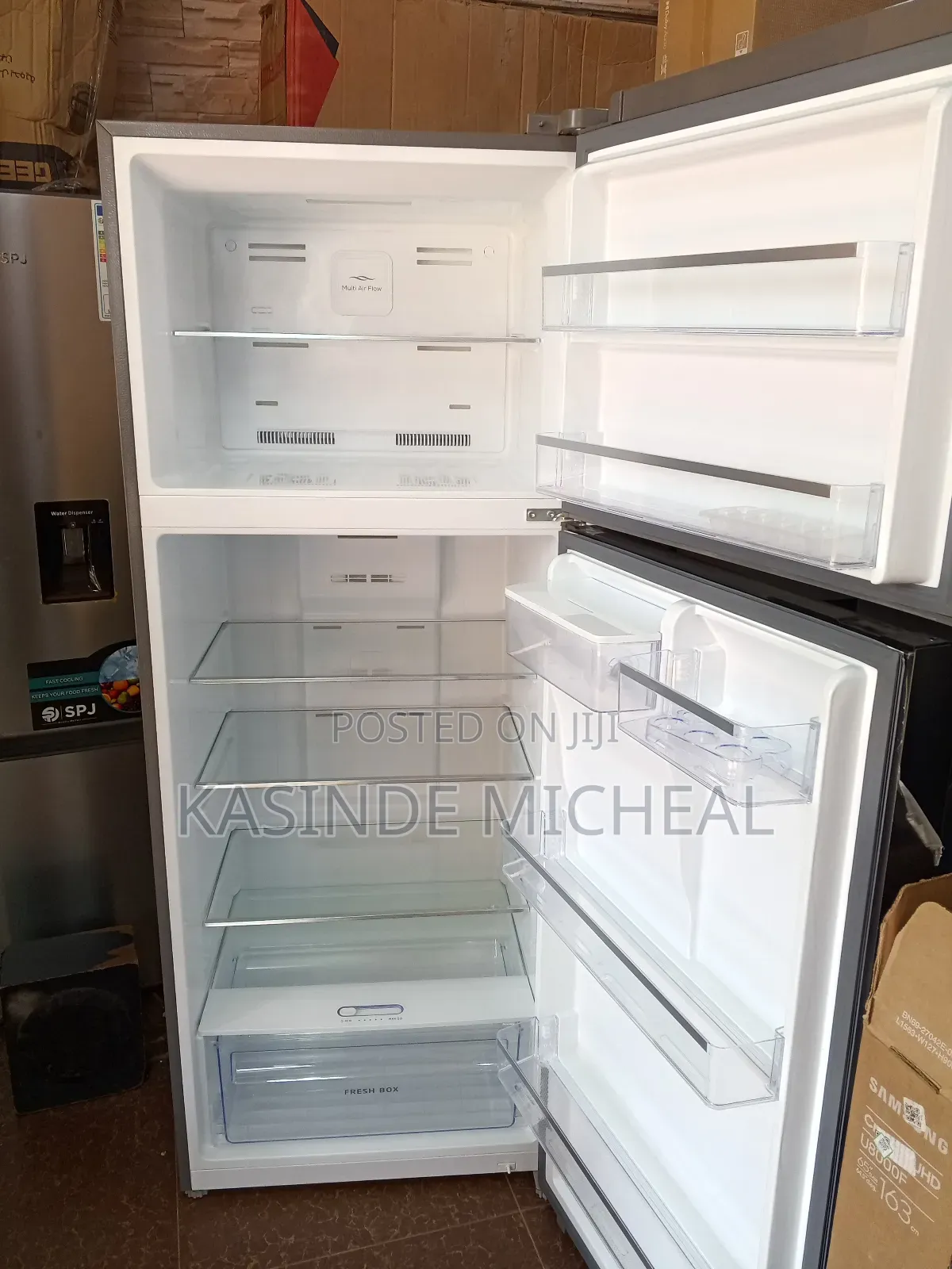 SPJ 599litres Refrigerator